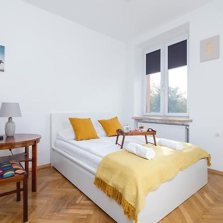 Old Town Apartments Basztowa By Renters Cracovia Exterior foto