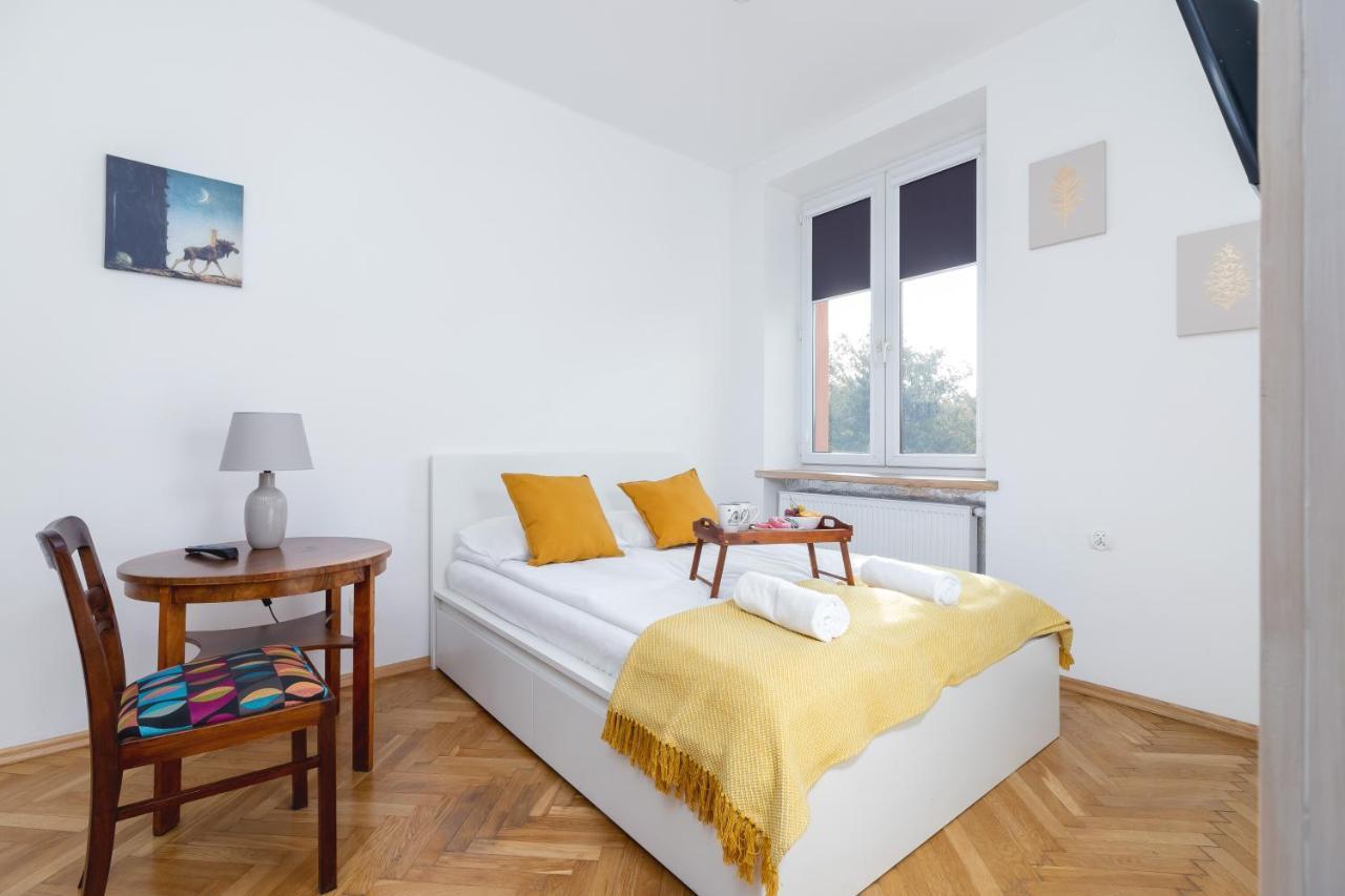 Old Town Apartments Basztowa By Renters Cracovia Exterior foto