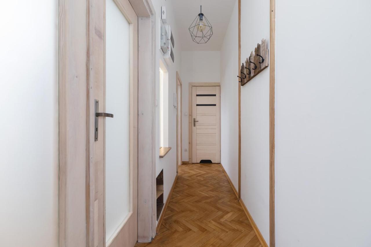 Old Town Apartments Basztowa By Renters Cracovia Exterior foto